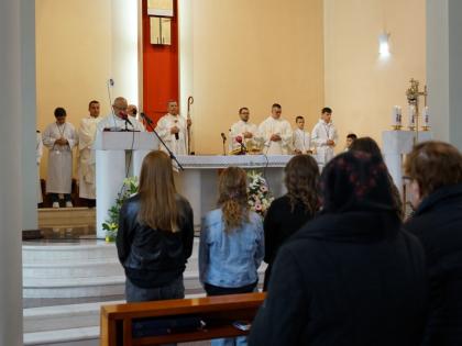 Nadbiskup Vukšić predvodio Euharistijsko slavlje u Prozoru na 58. Svjetski dan sredstava društvenog priopćavanja u BiH