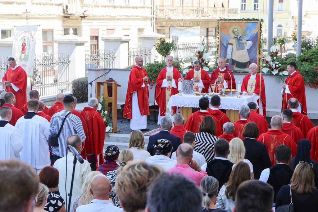 Požeška biskupija obilježila jubilej i 1800. obljetnicu rođenja sv ...